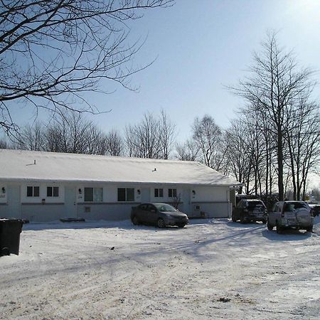 Motel Le Victo Victoriaville Ngoại thất bức ảnh